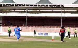 World Cup final: India lose second wicket chasing Pakistan&rsquo;s 309 target