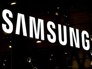 Italy probes Apple, Samsung over cuts to product life