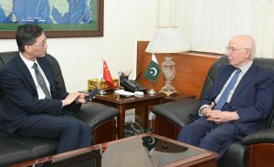 Chinese envoy calls on Sartaj Aziz