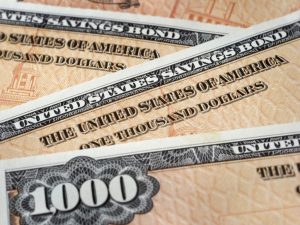 Investors load up on US 2-year note supply