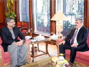 Azerbaijan&rsquo;s finance minister calls on PM