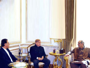 NA speaker, Railways minister call on Punjab CM