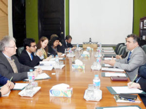 UK committed to strengthen trade ties with Pakistan