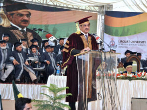Murad urges doctors to serve in the interest of poor people