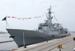 Pak Naval Ship &lsquo;PNS ASLAT&rsquo; holds reception at Jeddah Port