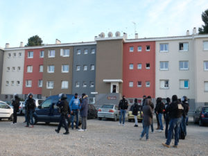 IS claims deadly French supermarket siege