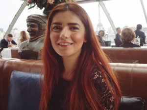 Social media users call Momina Mustehsan&rsquo;s feminist stand &lsquo;fake&rsquo;