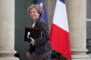 Macron's jobless benefits for aspiring entrepreneurs to cost 180 million euros