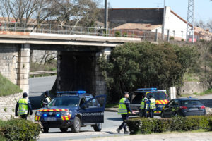 3 dead, 2 hurt in three separate attacks in France: security source