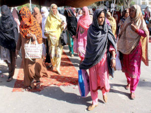 LHC summons Home Secretary Punjab on petition against LHWs' sit-in
