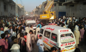 Roof collapse kills 11 in Sindh