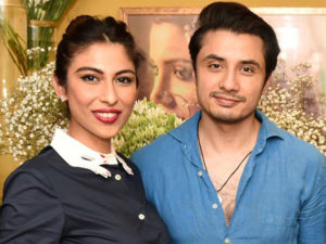 Twitterites dish the dirt on Ali Zafar’s old ‘sexist’ tweets Twitterites dish the dirt on Ali Zafar’s old ‘sexist’ tweets