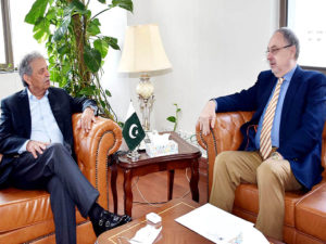 Romanian Ambassador calls on Defence Production Minister