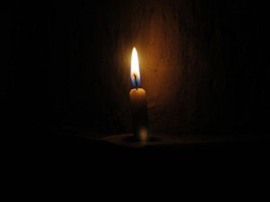 PPP workers hold candlelight vigil to mark ZAB's 39th death anniversary