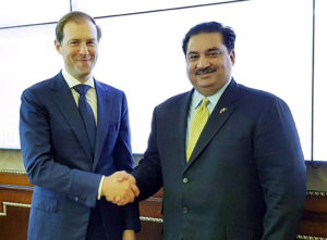 Khurram Dastgir holds bilateral meeting with Russian minister &nbsp;&nbsp;&nbsp;