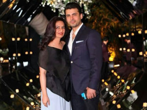 Fawad Khan showers wife with hugs, kisses at her birthday party