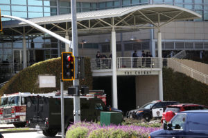 Female suspect dead, three hurt in YouTube shooting