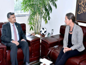 Netherlands envoy calls on Secretary Commerce