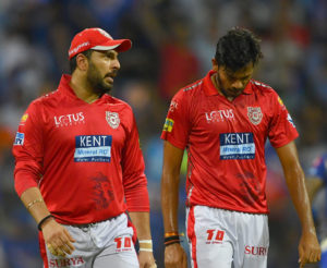 Yuvraj struggles on as the magic wanes