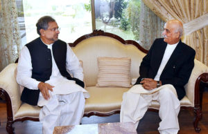 Abbasi, Khursheed Shah for finalizing name of caretaker PM
