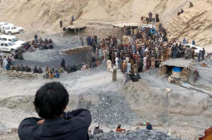 Sixteen killed in coal mine collapse in Quetta: official