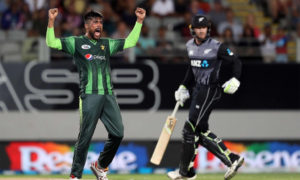 Former Kiwi coach says New Zealand should visit Pakistan