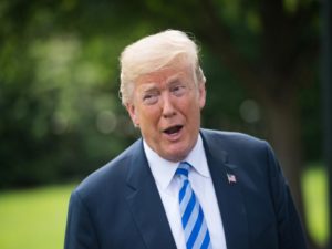 Trump raises eyebrows by tweeting about sensitive jobs report