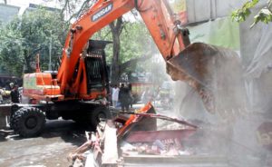 Encroachments will be removed from nullahs: Mayor &nbsp;&nbsp;&nbsp;