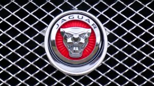 Jaguar to cut more UK jobs as it moves Discovery output to Slovakia