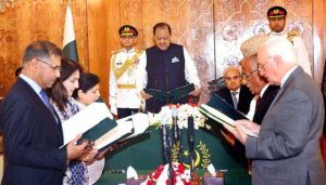 Six-member caretaker Cabinet sworn in &nbsp;&nbsp;&nbsp;