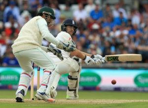 England 302-7 against Pakistan in 2nd Test