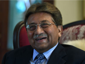 Haven't quit politics: clarifies Musharraf