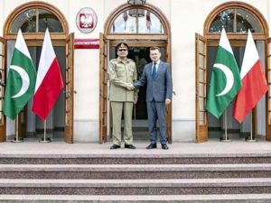 COAS discusses matters of mutual interest with Polish military leadership