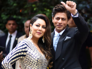 SRK-Gauri, Priyanka-Nick redefine couple goals in latest party pictures SRK-Gauri, Priyanka-Nick redefine couple goals in latest party pictures