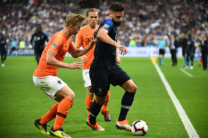 France's Giroud ends goal drought in style in 2-1 win over Dutch France's Giroud ends goal drought in style in 2-1 win over Dutch