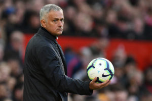 Mourinho has backing of Man United fans and club, says Moyes Mourinho has backing of Man United fans and club, says Moyes