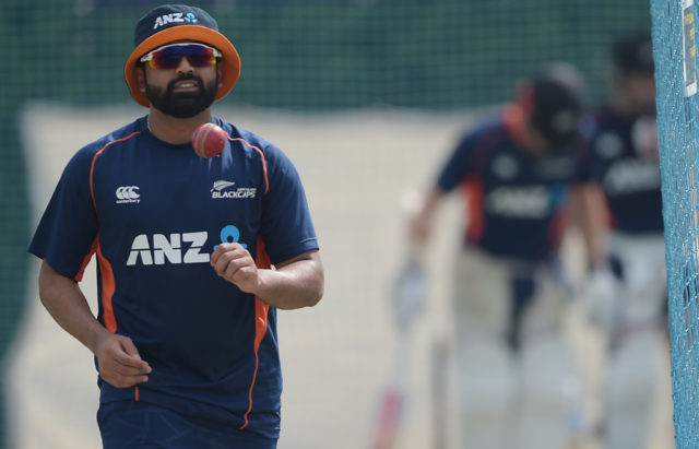 Spin sensation Patel plans to keep pressure on Pakistan Spin sensation Patel plans to keep pressure on Pakistan