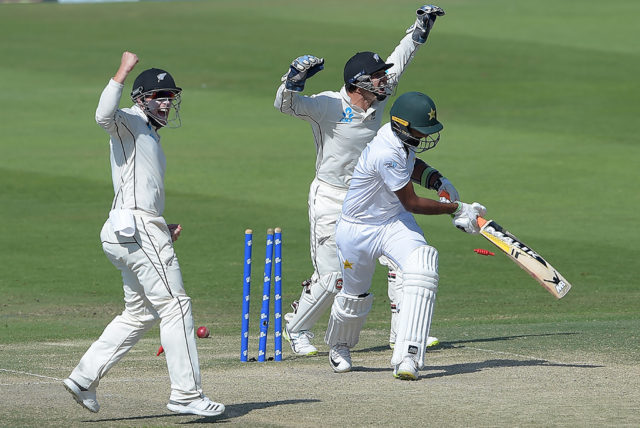 Pakistan’s batting line panic while chasing scores, says ex-captain Pakistan’s batting line panic while chasing scores, says ex-captain