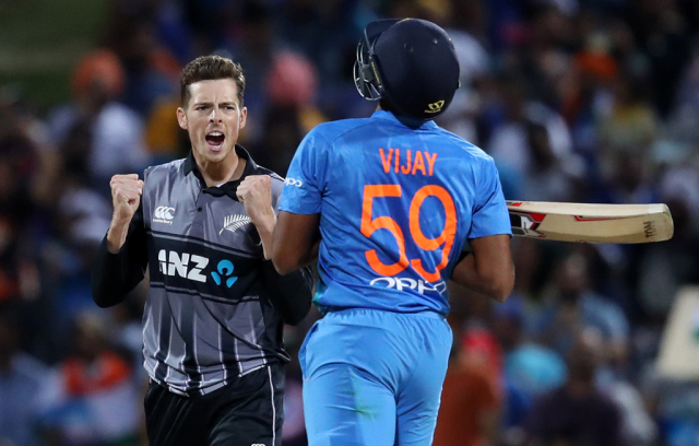 New Zealand beat India by four runs in third T20, take series New Zealand beat India by four runs in third T20, take series