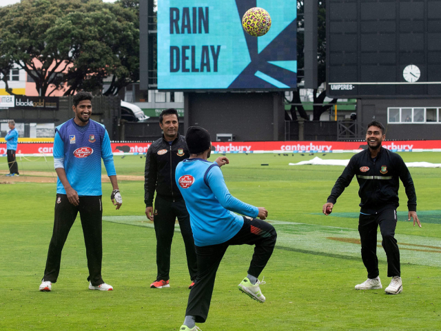 New Zealand-Bangladesh Test washed out for second day New Zealand-Bangladesh Test washed out for second day
