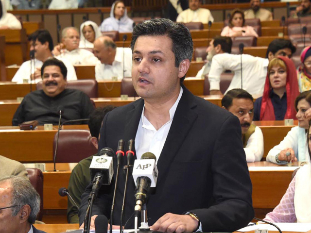 Hammad brushes off Chinese loans concerns, says Pakistan moving towards economic stabilization Hammad brushes off Chinese loans concerns, says Pakistan moving towards economic stabilization